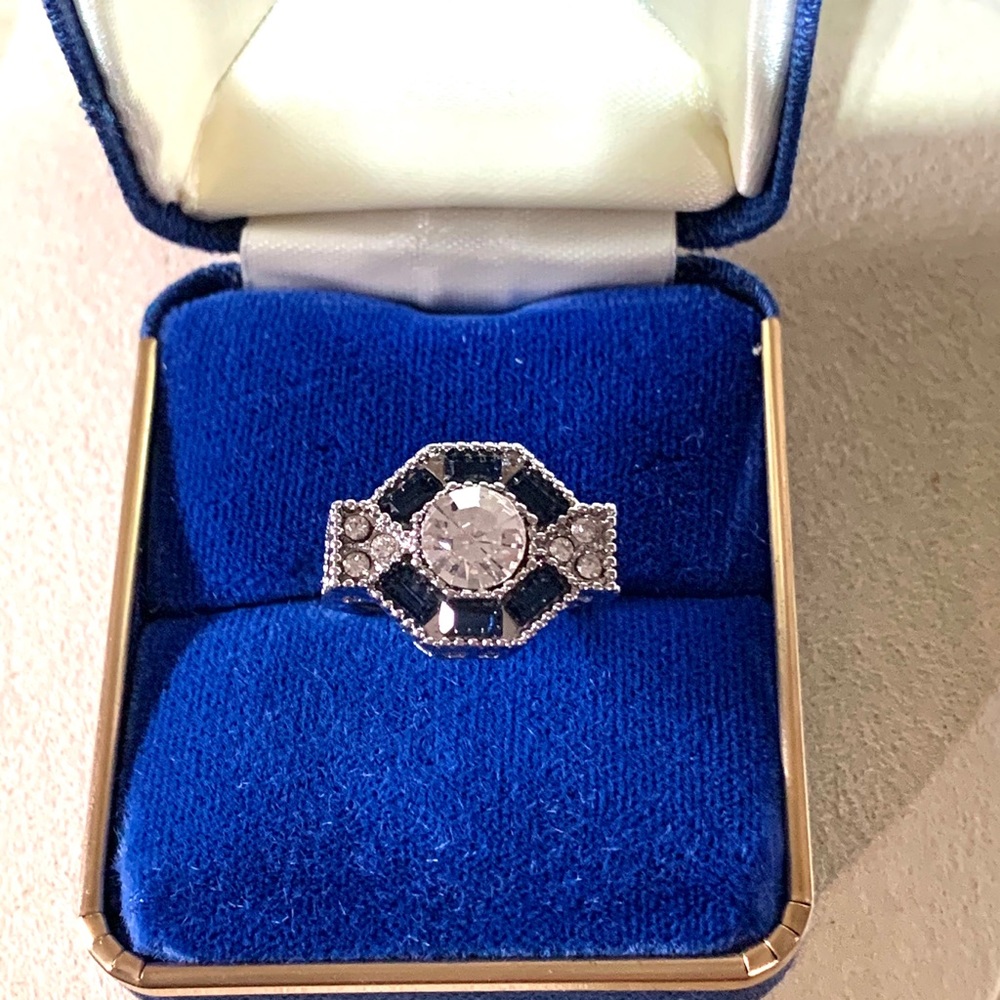 SILVER SAPPHIRE RING - Picture 2 of 9